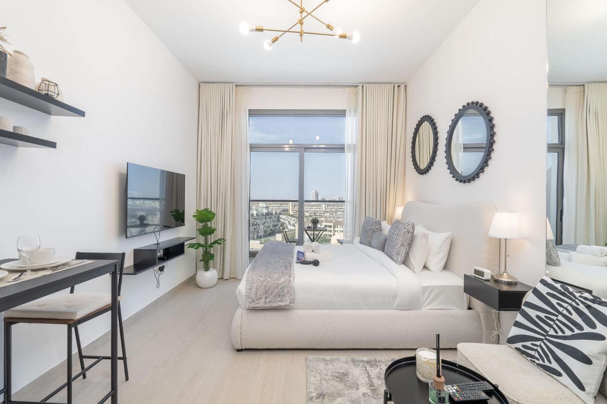 Charismatic In Laya Heights Perfect For 2 Appartement *