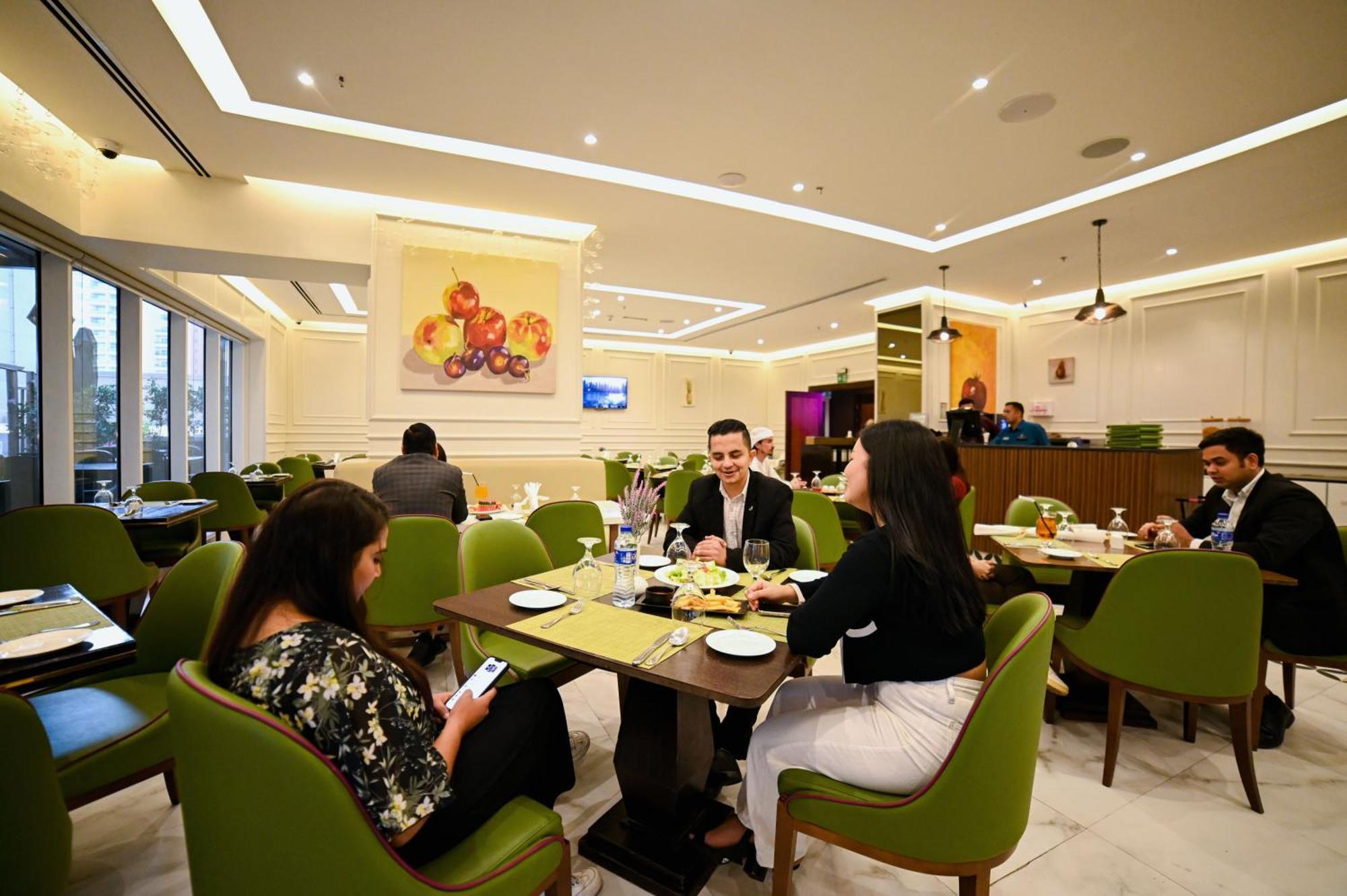 Seven Seas Hotel