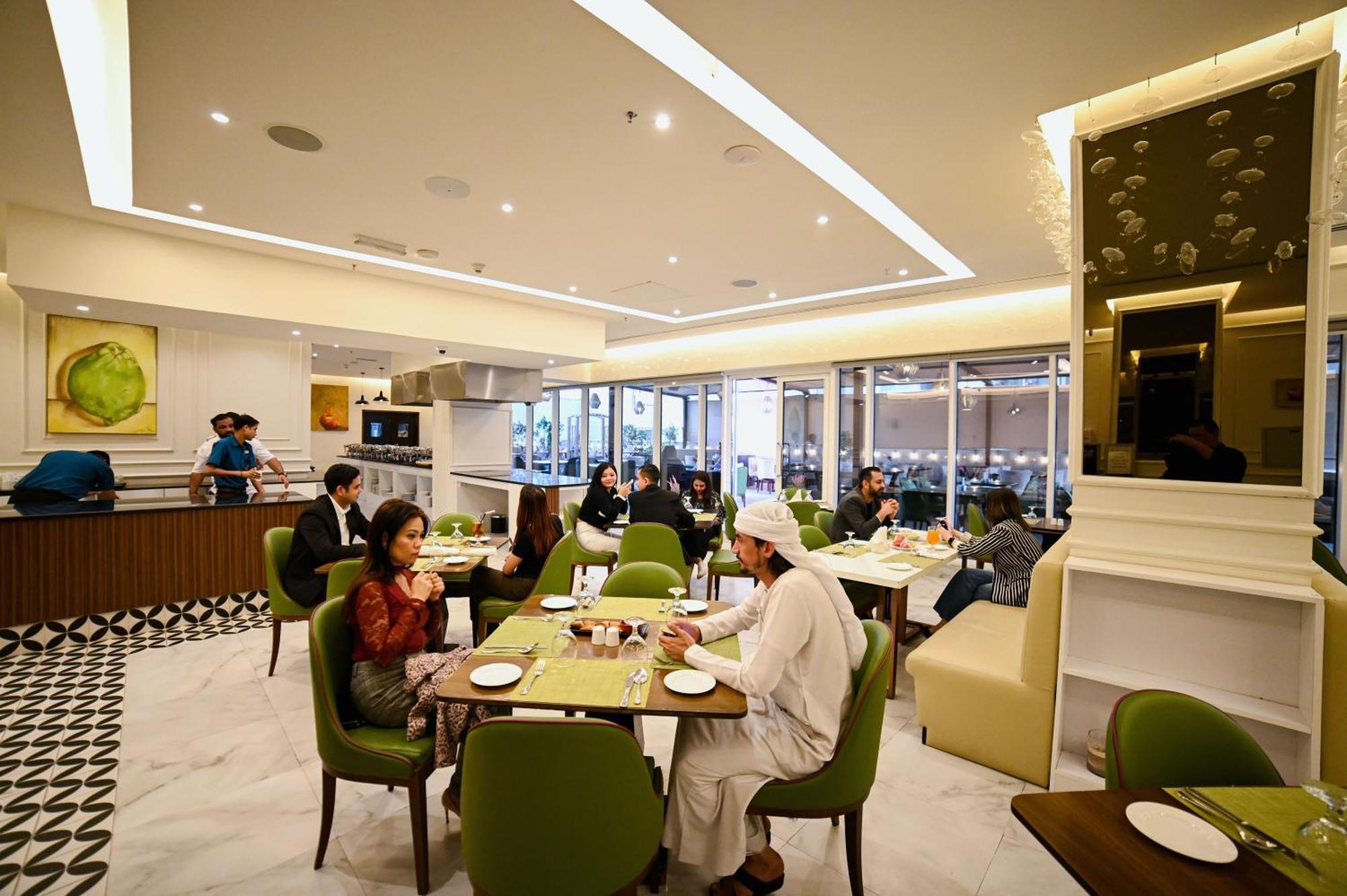 Seven Seas Hotel 4*