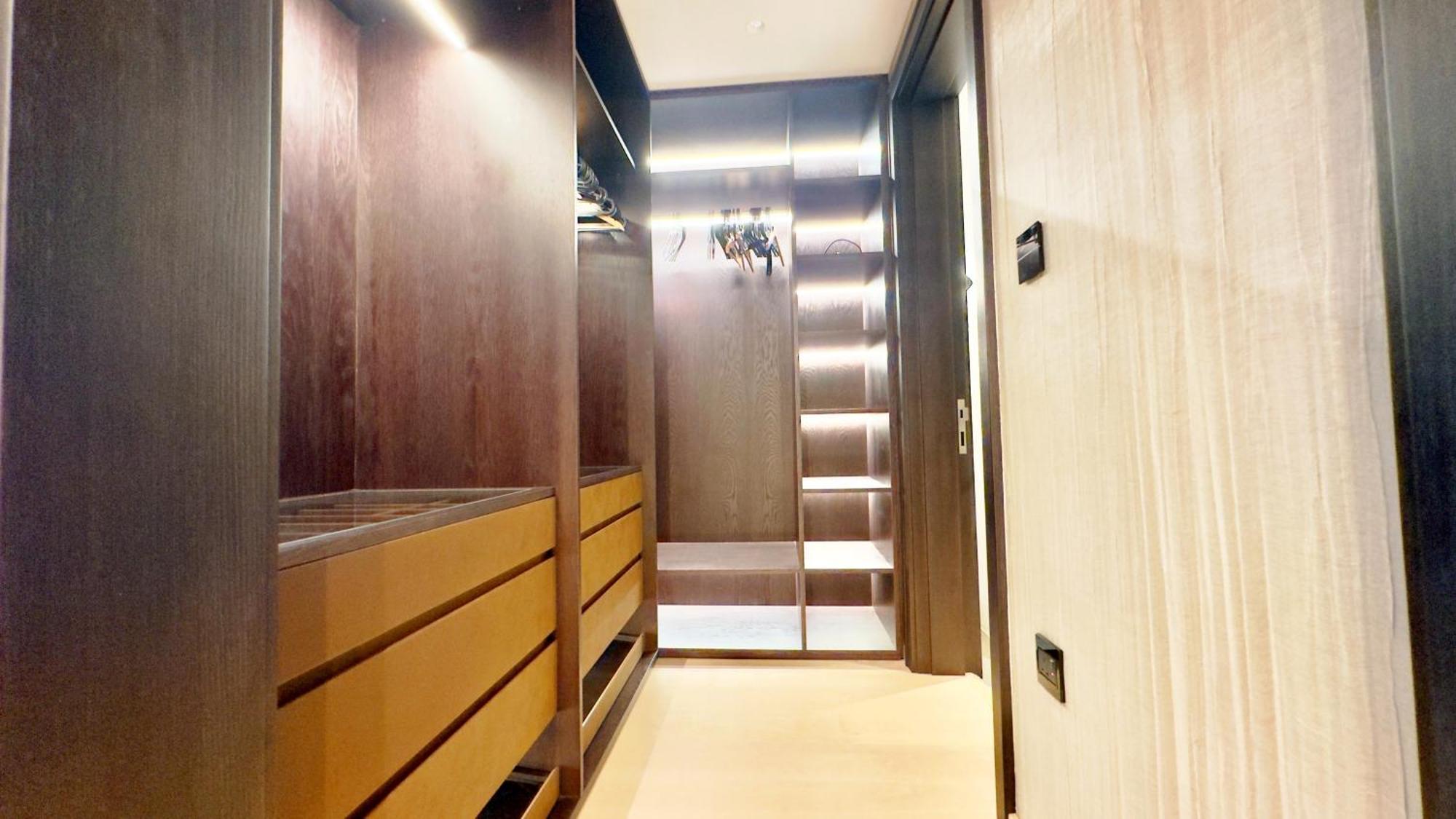 Appartement 3br With Maids At Opera Grand, Burj Fountain View By Vibel *