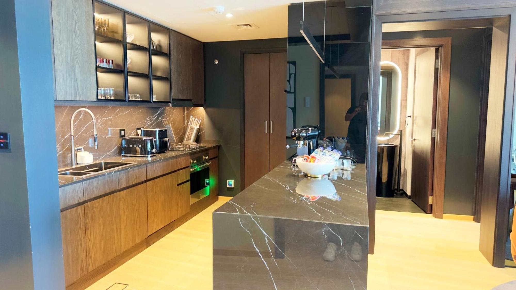 3br With Maids At Opera Grand, Burj Fountain View By Vibel