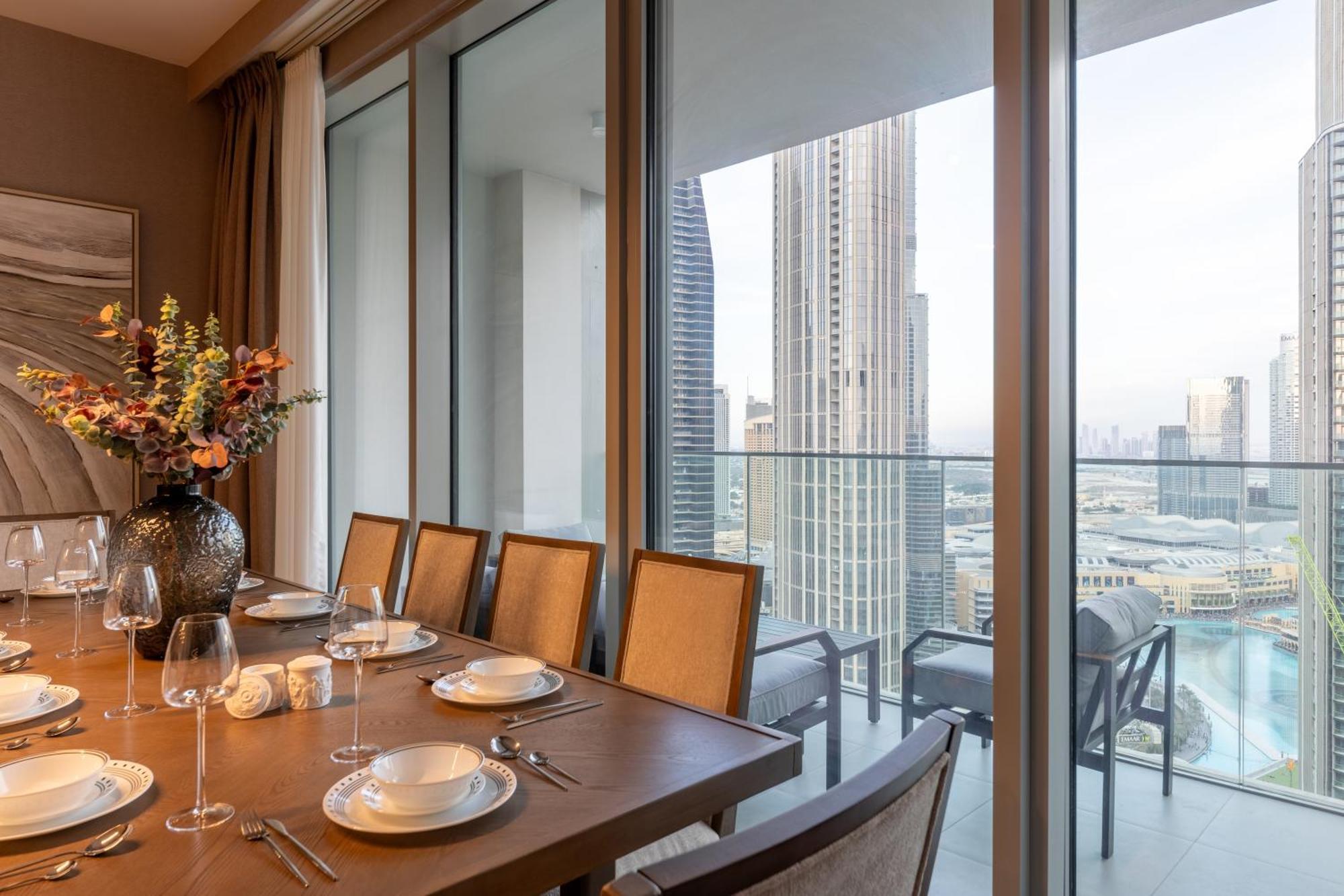 Royal 4br Burj Khalifa View Mall Appart hôtel Dubaï