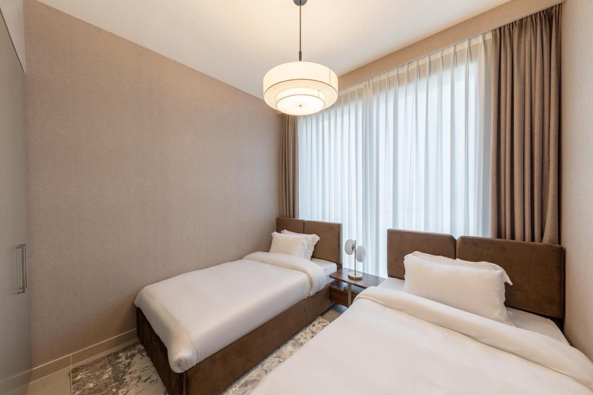 Royal 4br Burj Khalifa View Mall Appart hôtel