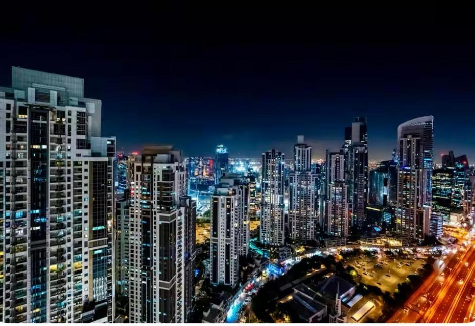 Paramount Downtown Burj Khalifa View With 64th Floor Infinity Pool Appartement Dubaï