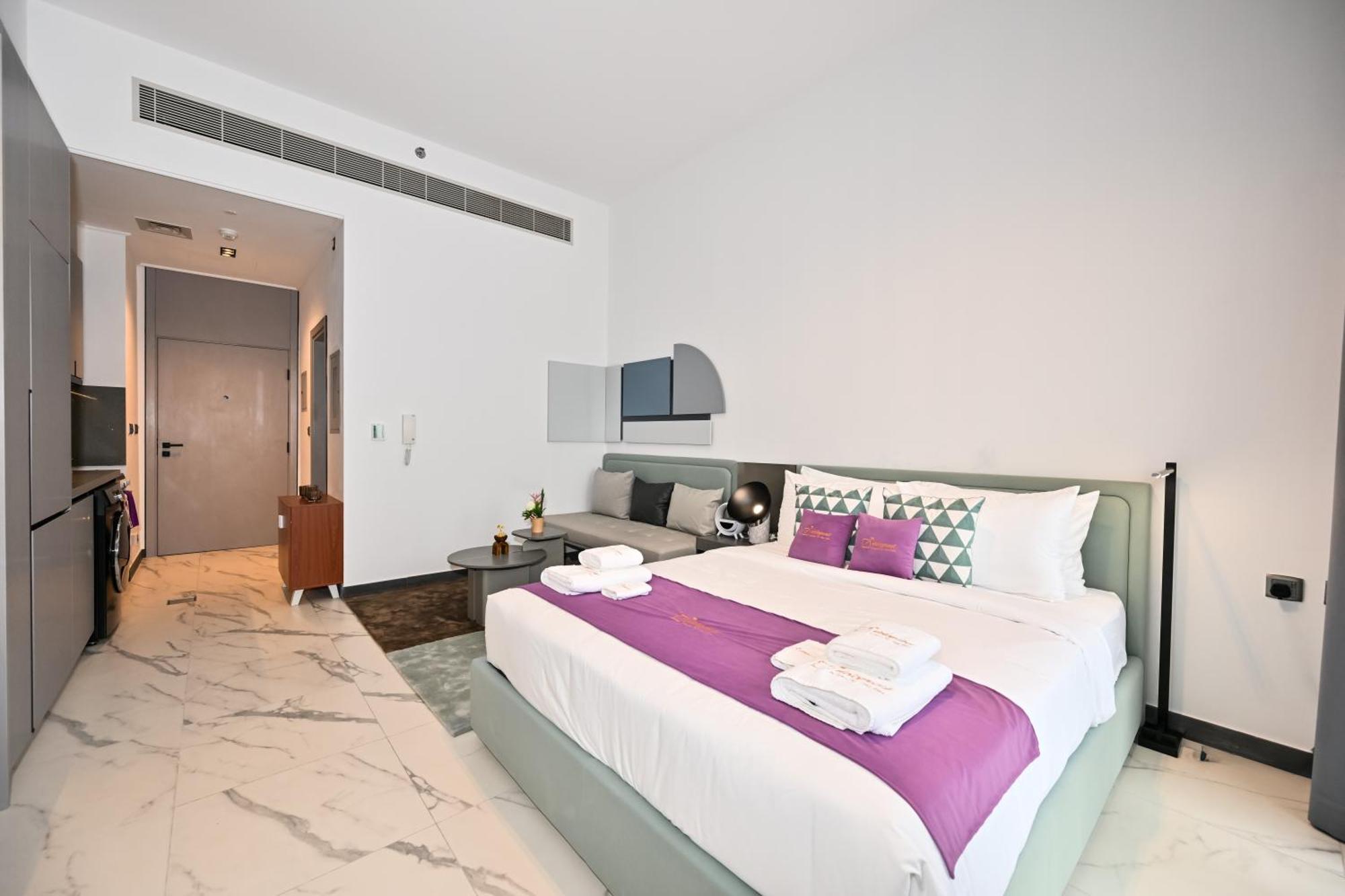 Charming In Meydan By Deleguest Appartement *