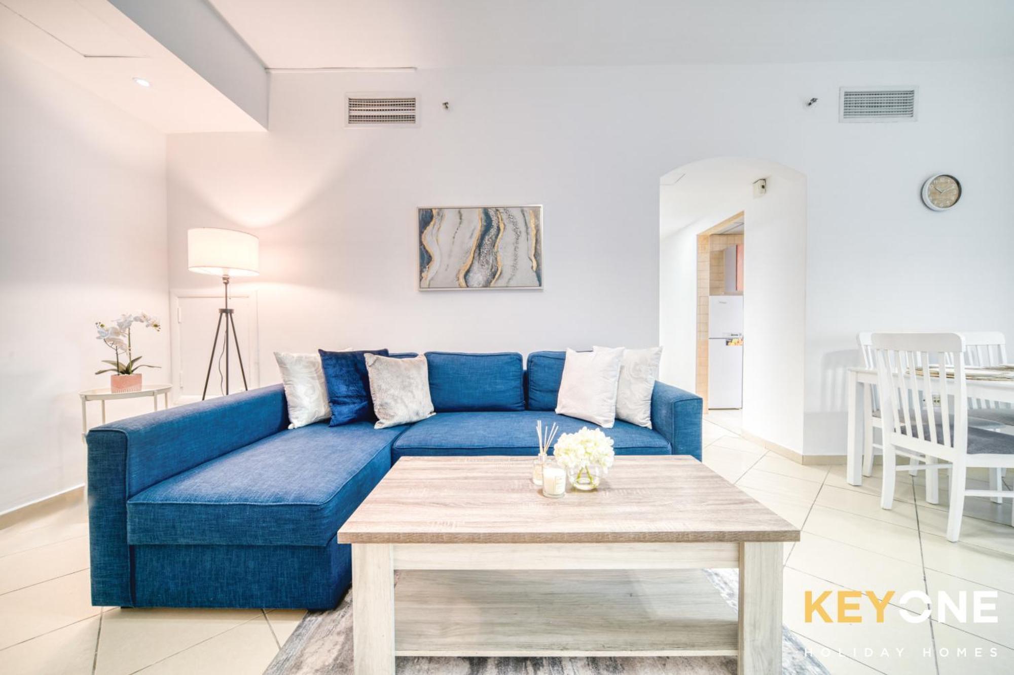 Elegant Two Bedroom In Marina Apartamento