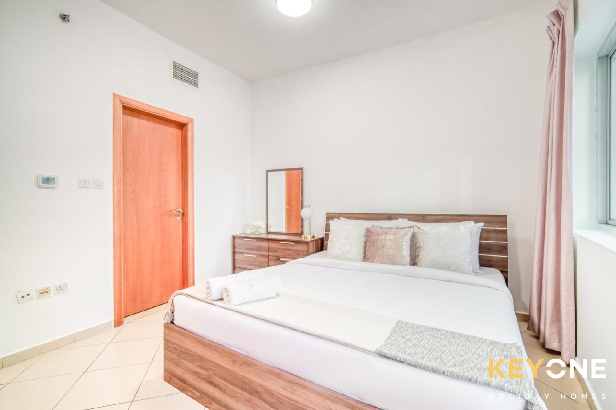 Apartamento Elegant Two Bedroom In Marina