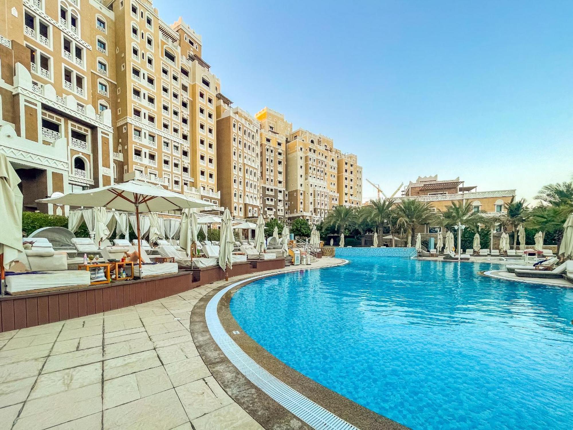 Spacious 2br - Private & Sea & Skyline Views * Dubaï