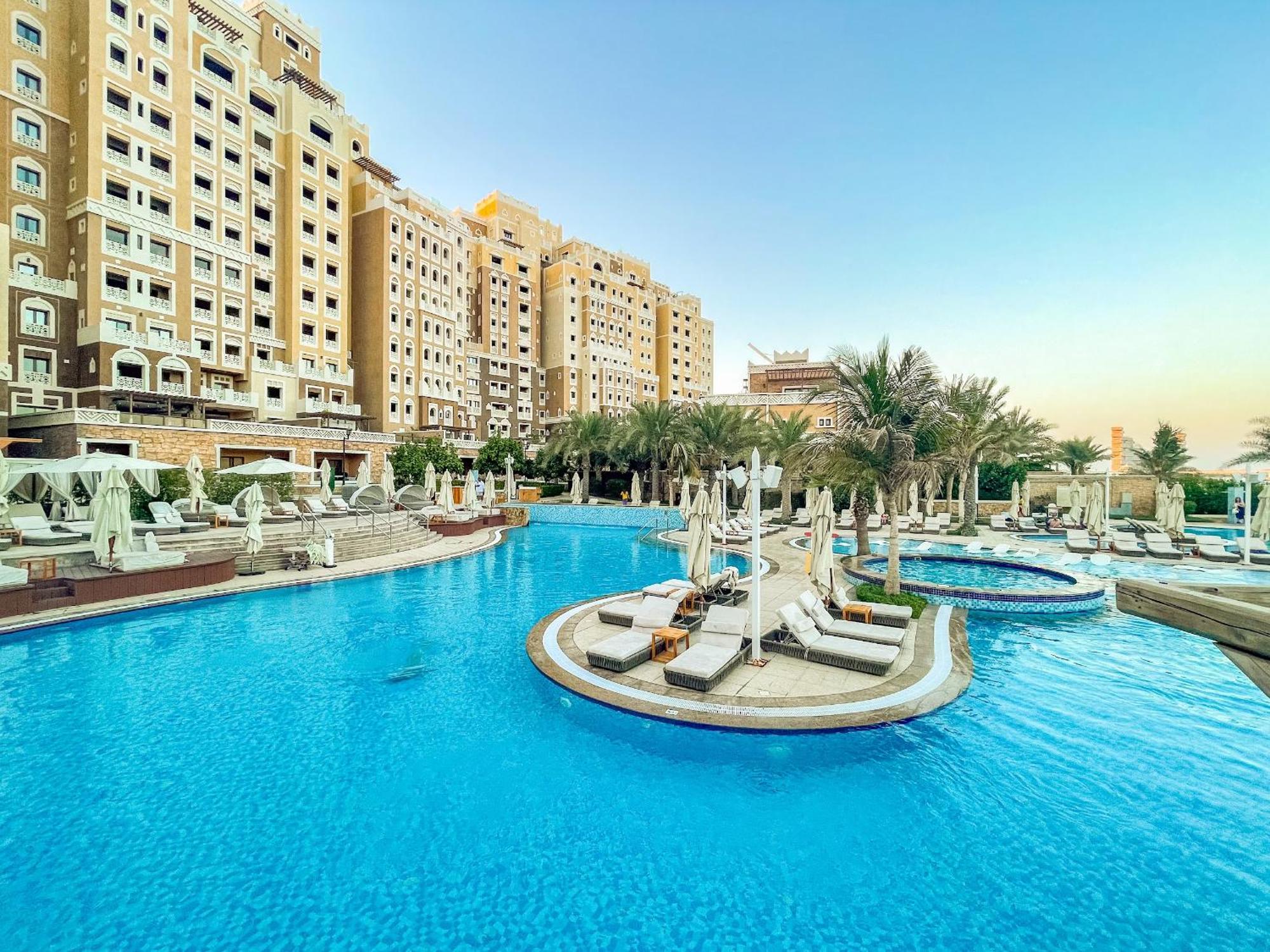Spacious 2br - Private & Sea & Skyline Views Appartement *