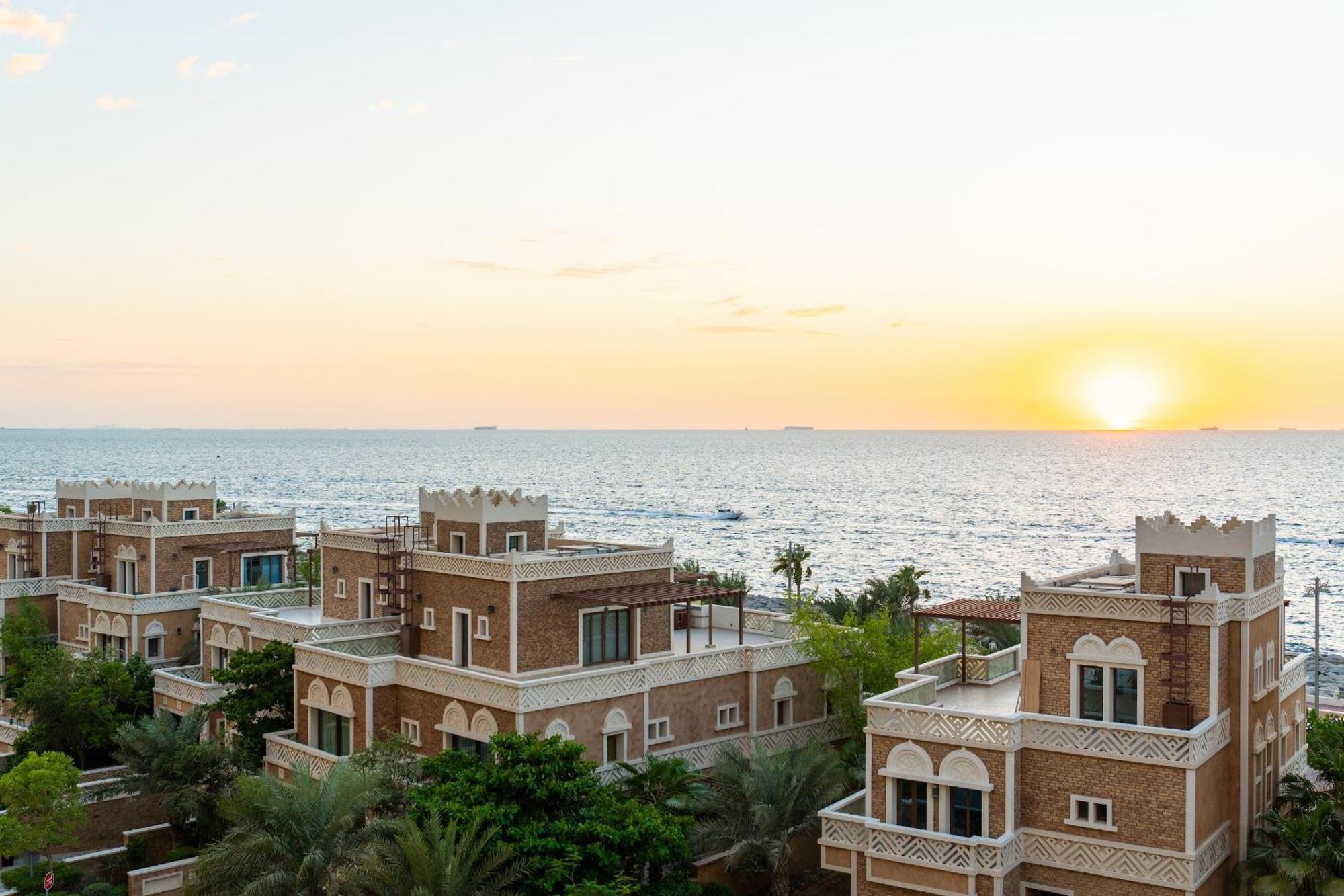 Spacious 2br - Private & Sea & Skyline Views Appartement *