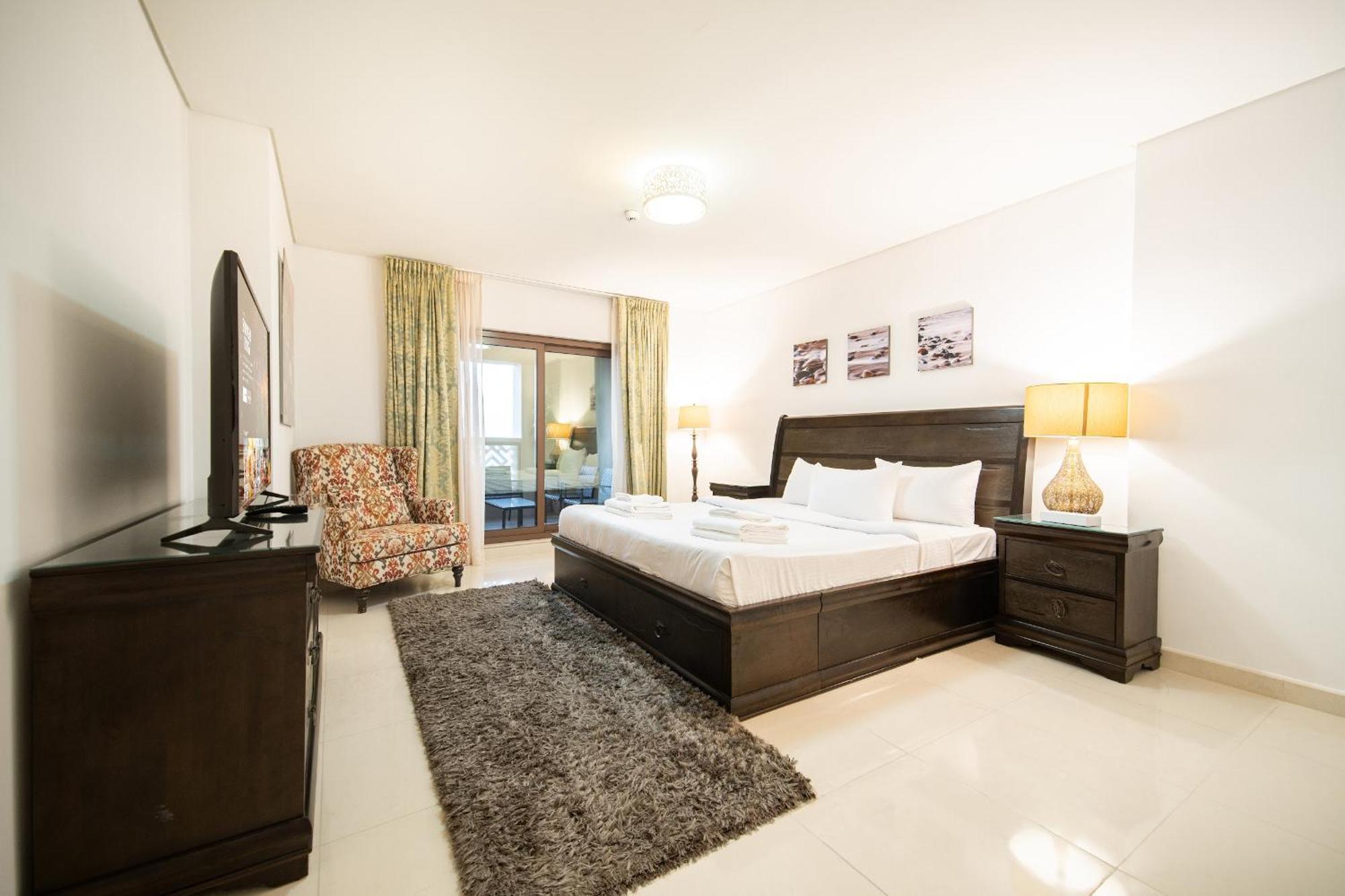 Appartement Spacious 2br - Private & Sea & Skyline Views Dubaï