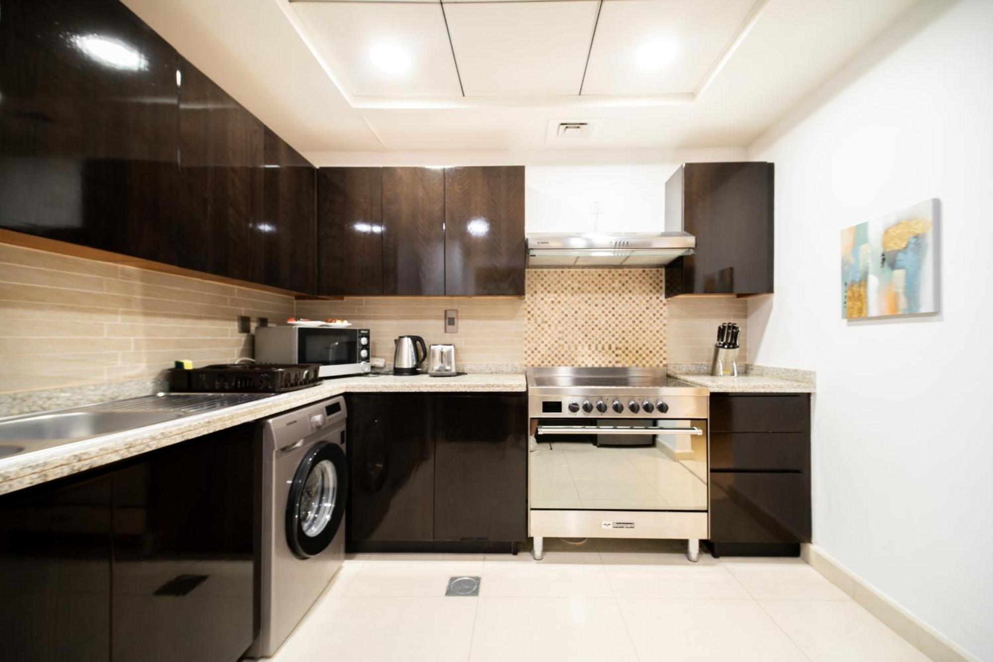 Spacious 2br - Private & Sea & Skyline Views * Dubaï