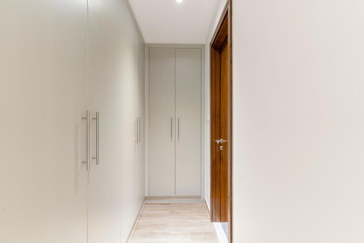 First Class 2br Stylish With Stunning Views * Dubaï