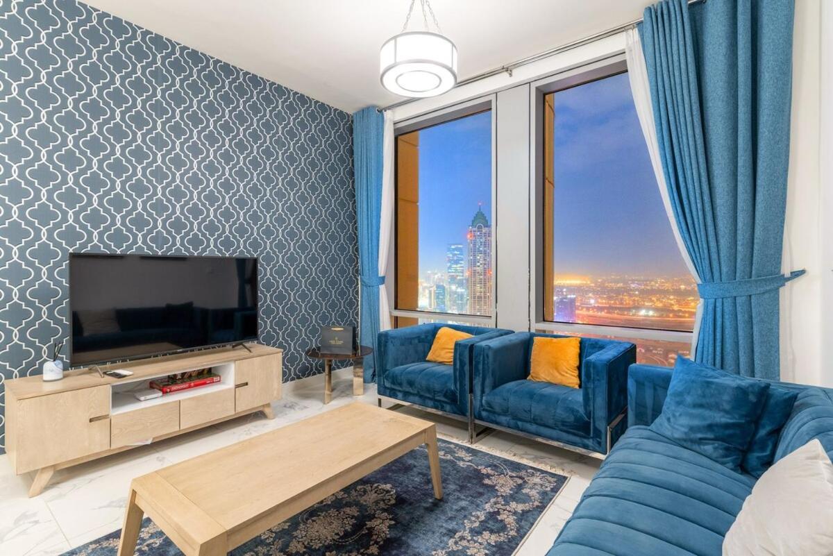 First Class 2br Stylish With Stunning Views * Dubaï