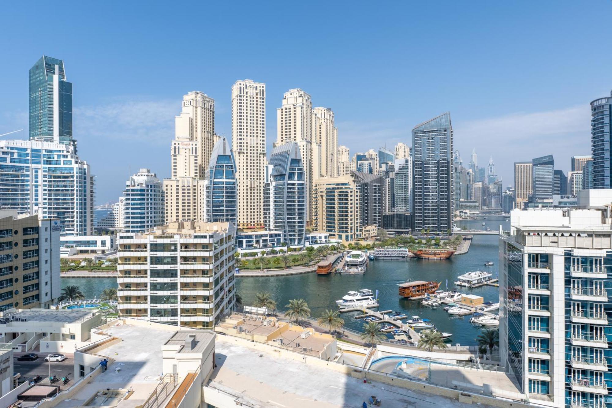 Marina View Haven - Luxurious 3-bedroom In Dec Towers Dubaï