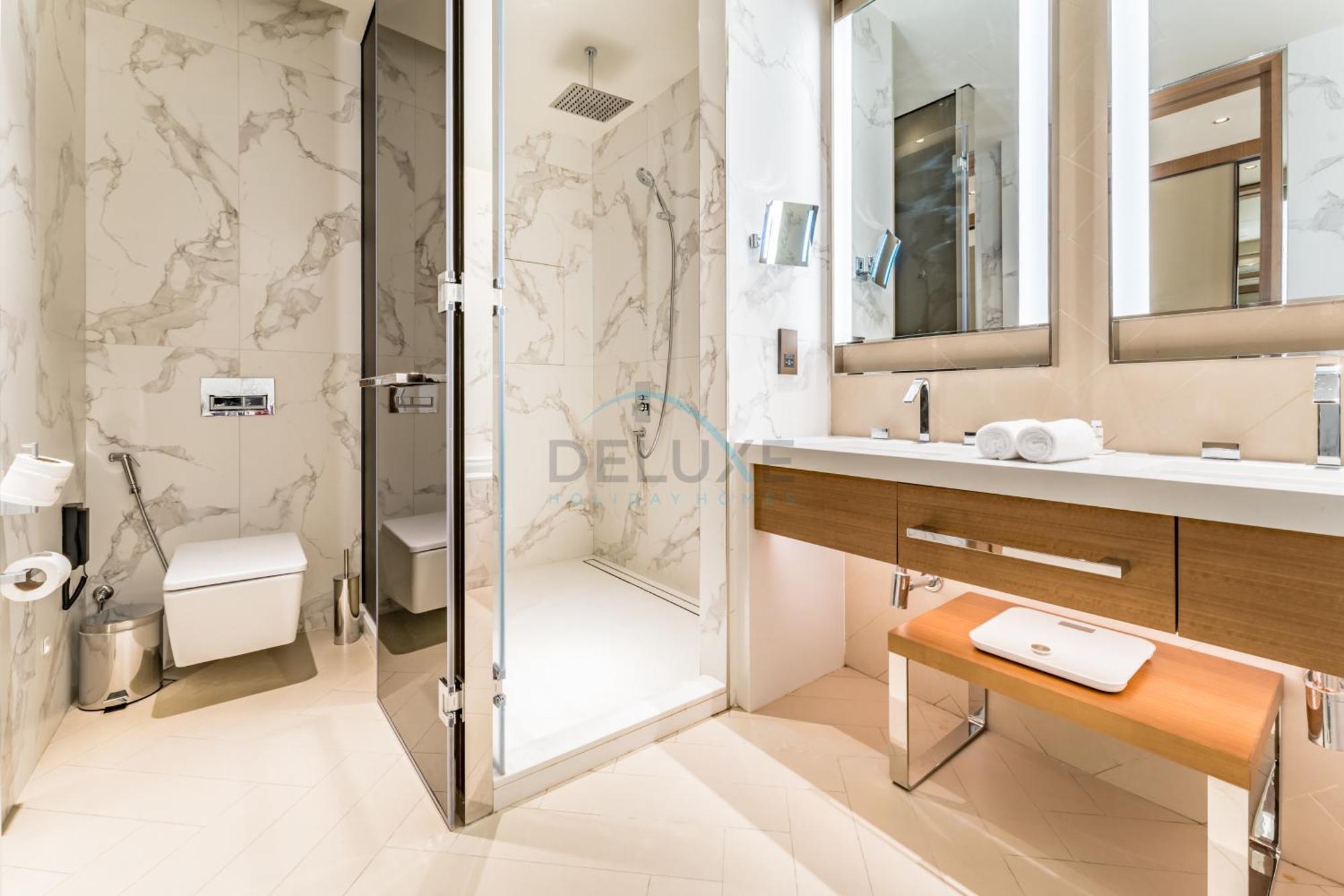 Overlooking Burj Khalifa And Fountain Views From Living To Bedrooms, The Address Residences Opera Tower 2, Downtown By Deluxe Homes Apartamento *