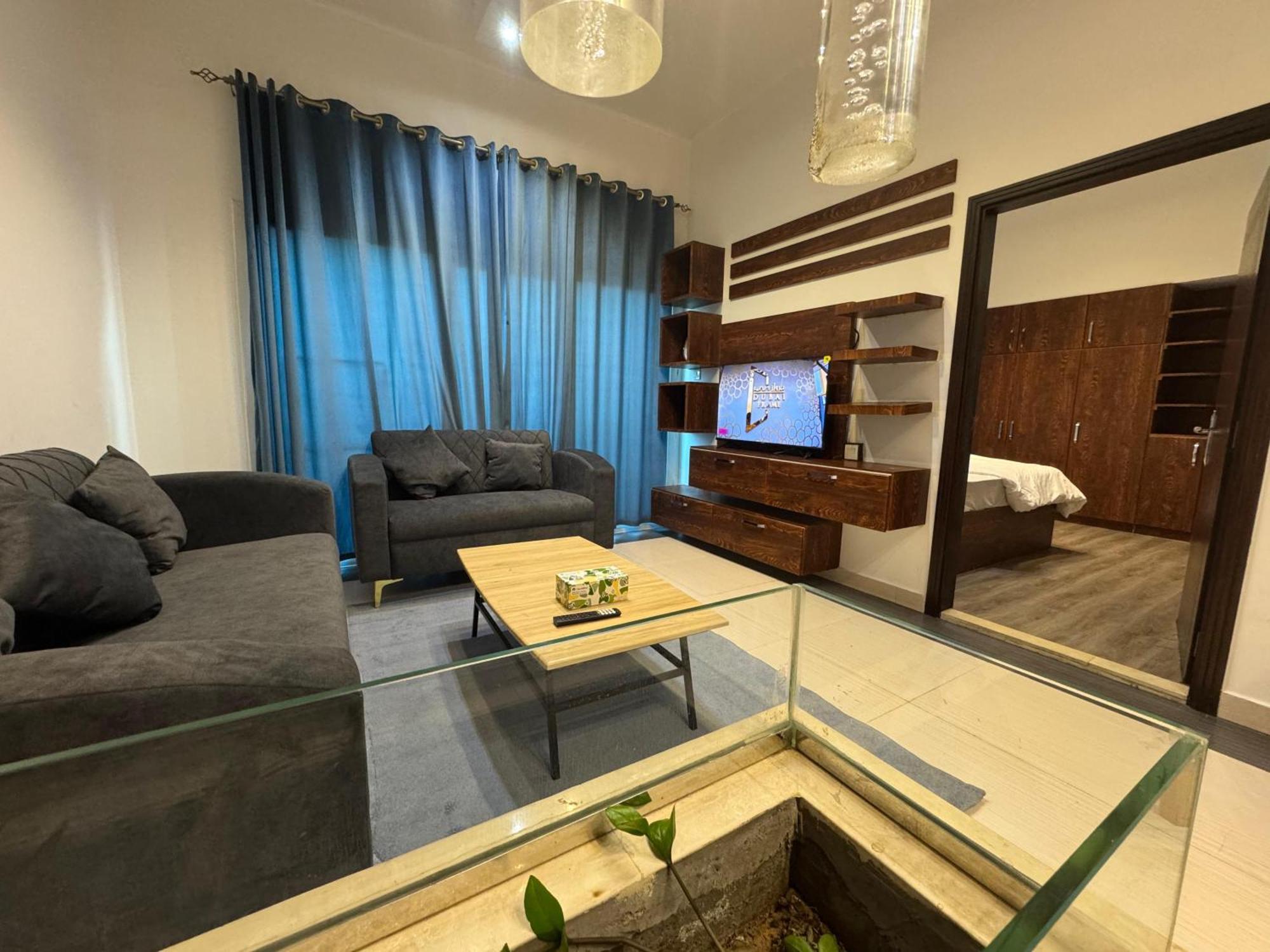 Zenith Smart - Zenith Tower A1 Apartemen Dubai