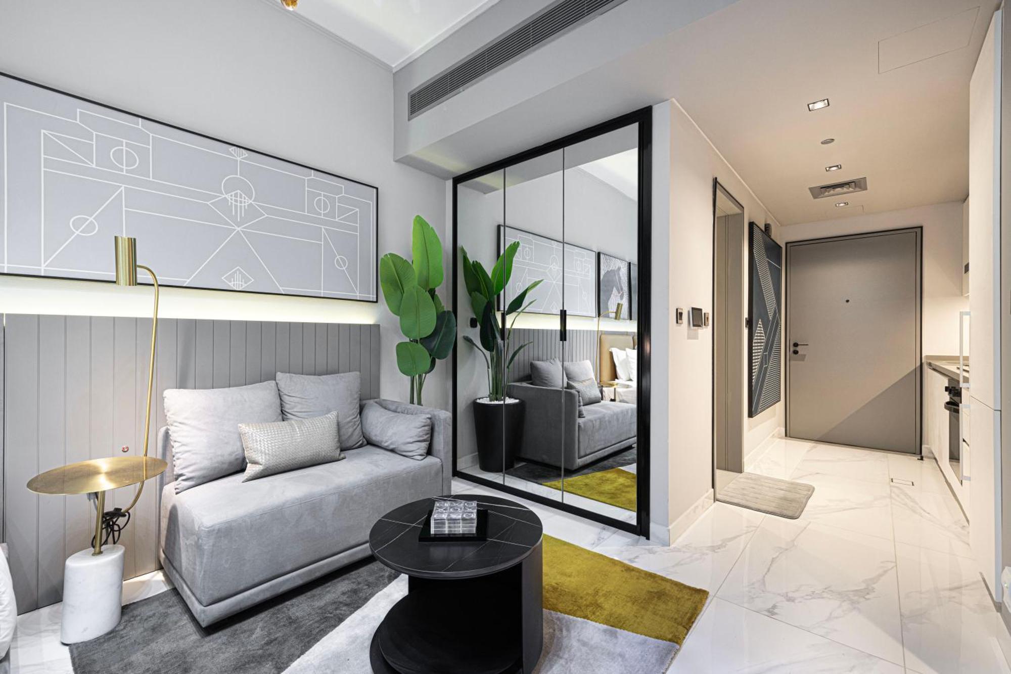Cozy Steps From Mall & Burj Khalifa Appartement Dubaï