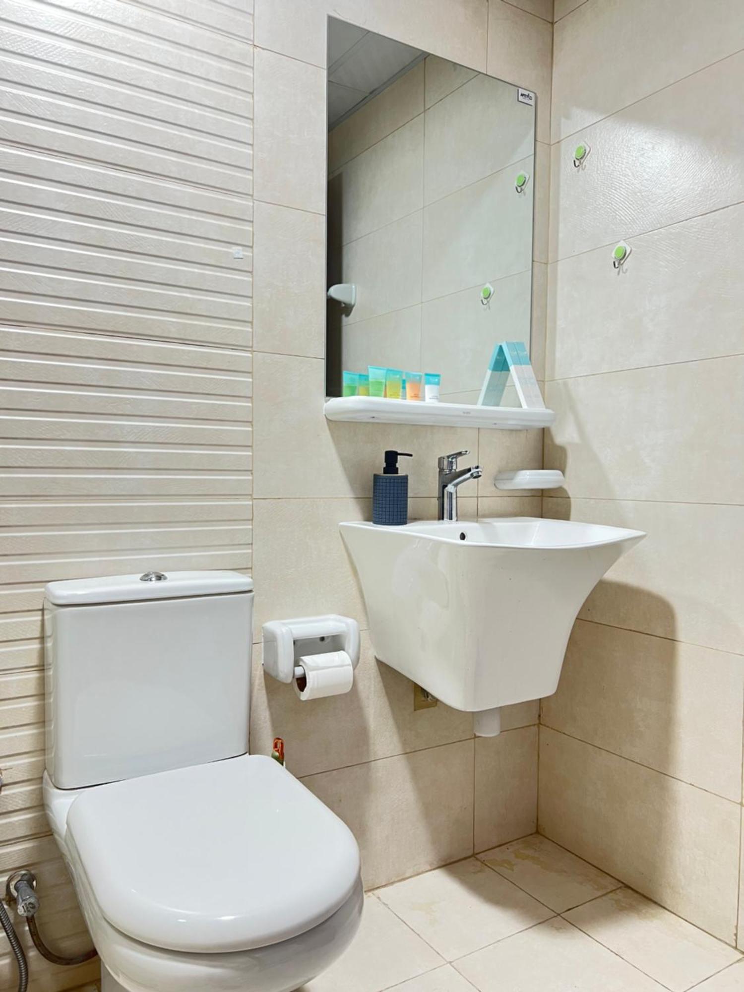 Luxury 1br With Balcony - Pool Dubaï