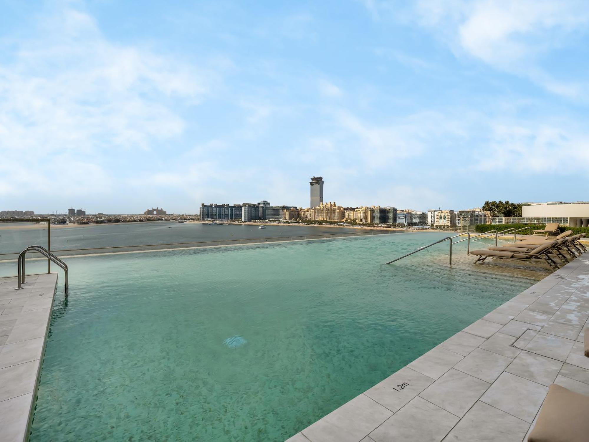 Appartement Ultra-luxury 2 Bedroom Beachfront Escape With Sea Views Dubaï