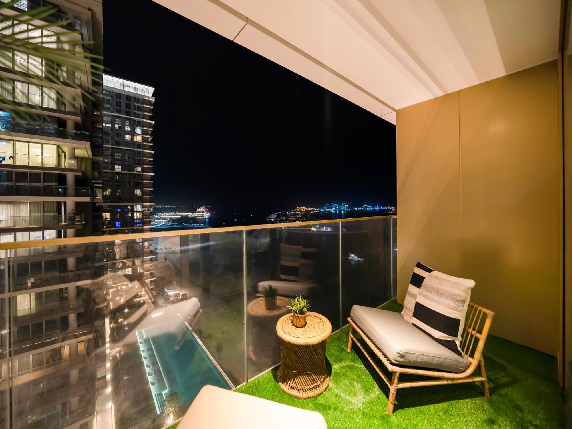 Ultra-luxury 2 Bedroom Beachfront Escape With Sea Views * Dubaï