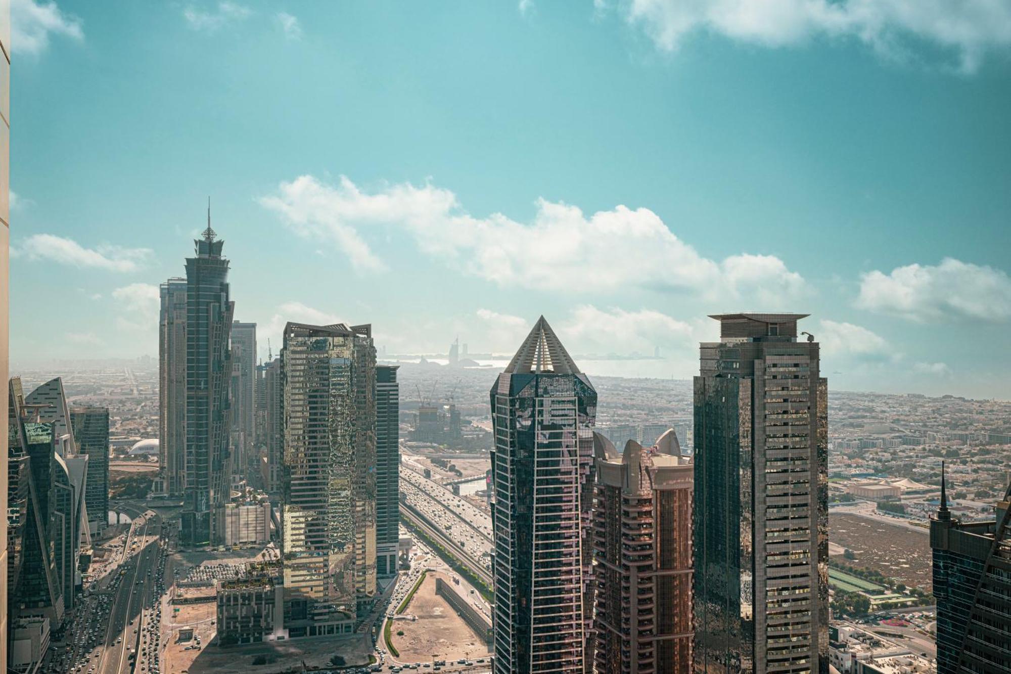 Apartemen Hausreserv At Paramount Midtown - Infinity Pool With Burj Khalifa View - Luxury Dubai