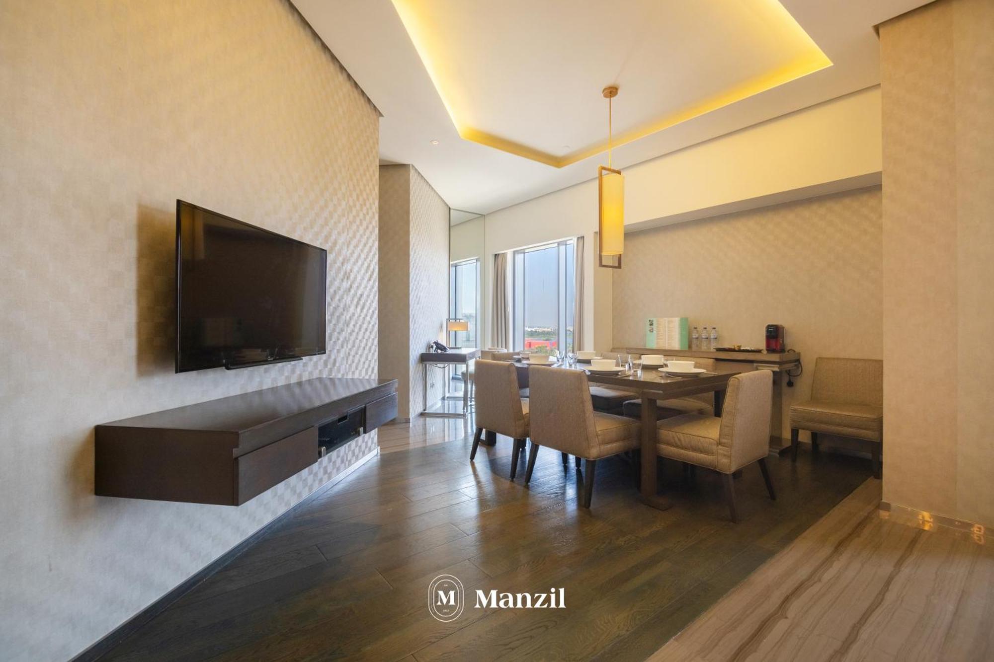 Luxury & In Creek Heights, Near Wafi Mall & Frame Appartement *