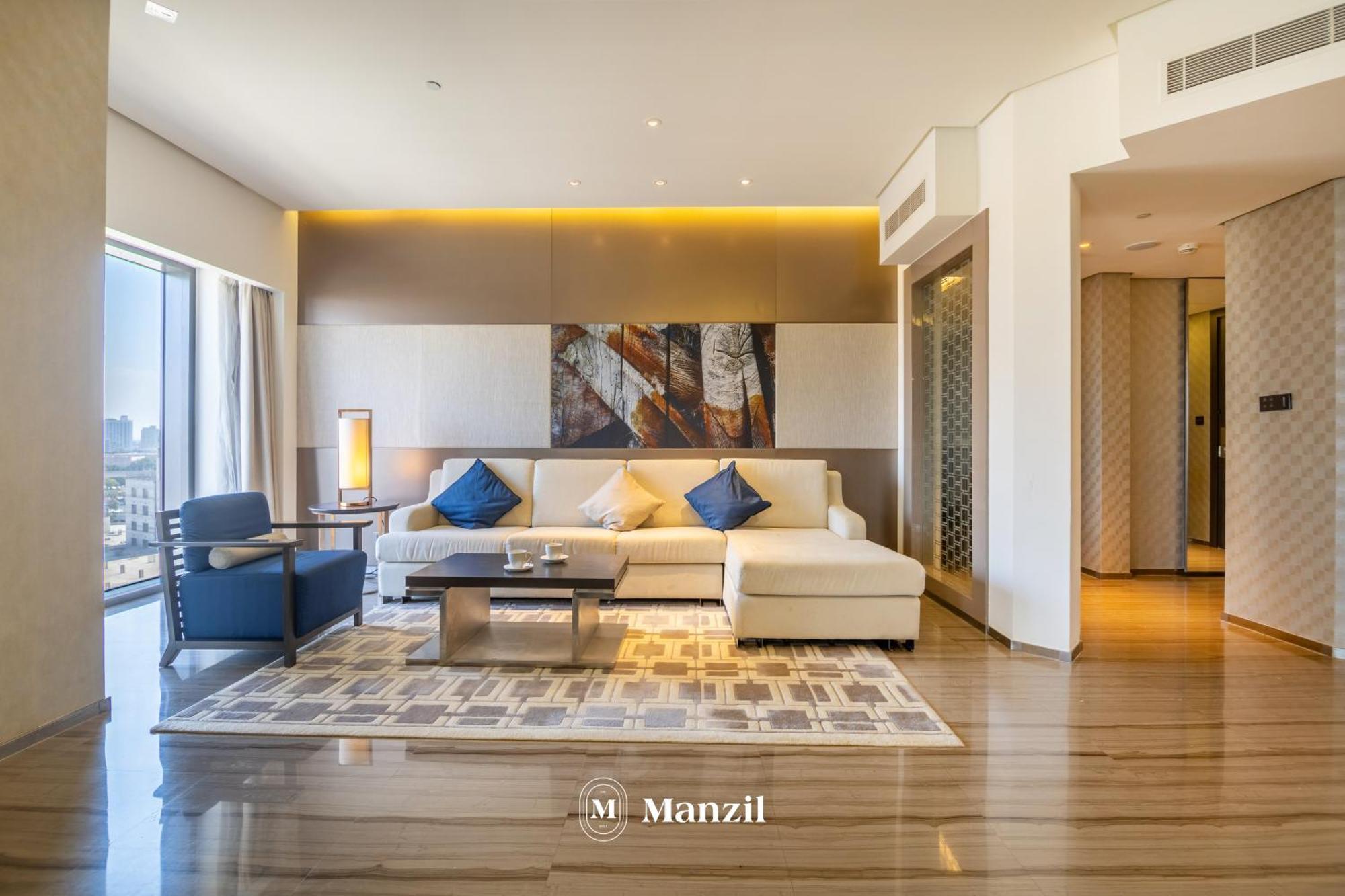 Luxury & In Creek Heights, Near Wafi Mall & Frame Appartement Dubaï