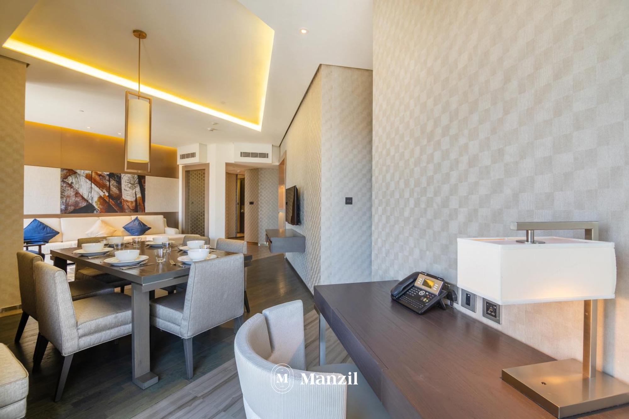 Luxury & In Creek Heights, Near Wafi Mall & Frame Appartement *