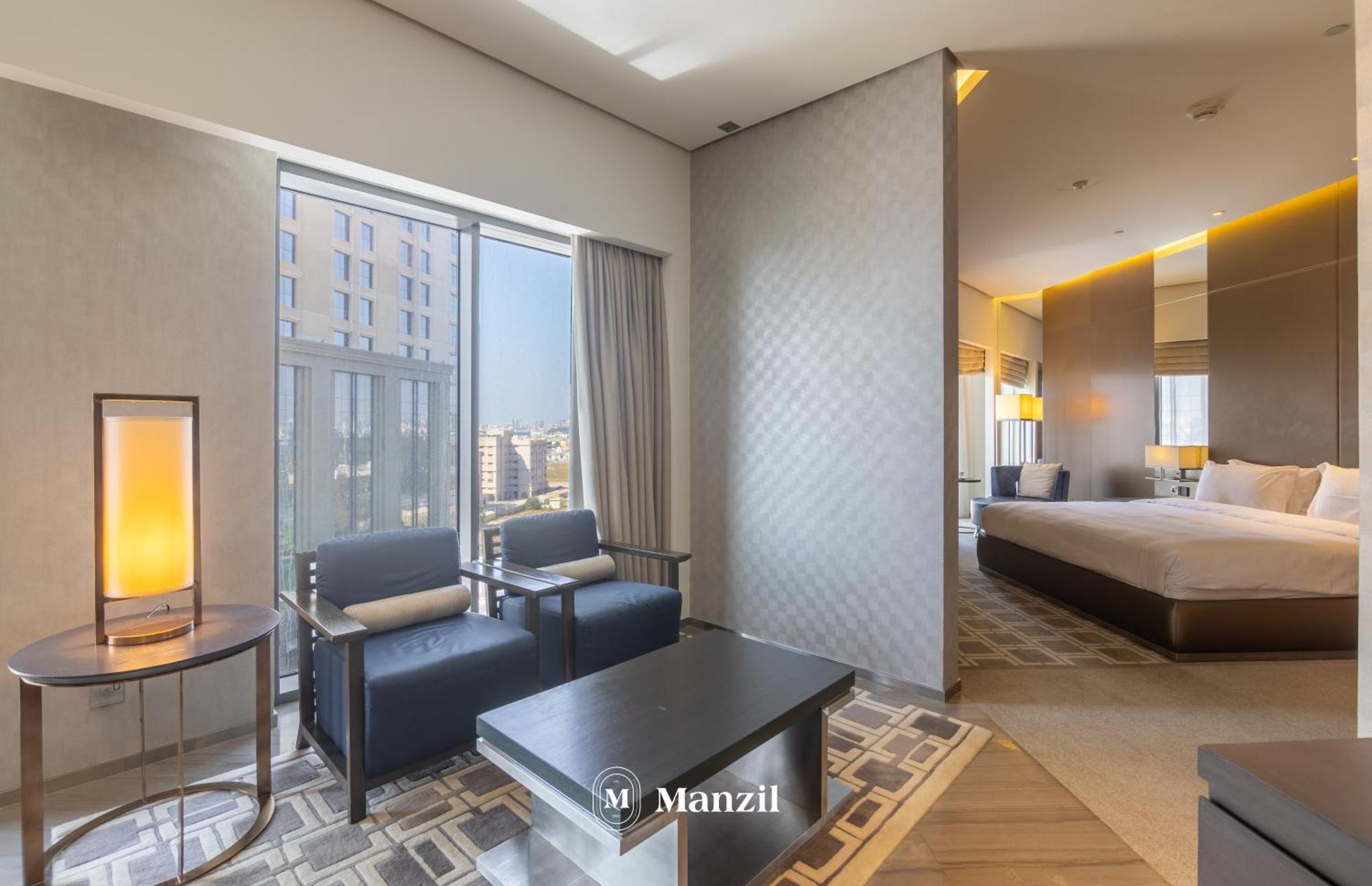 Luxury & In Creek Heights, Near Wafi Mall & Frame Appartement