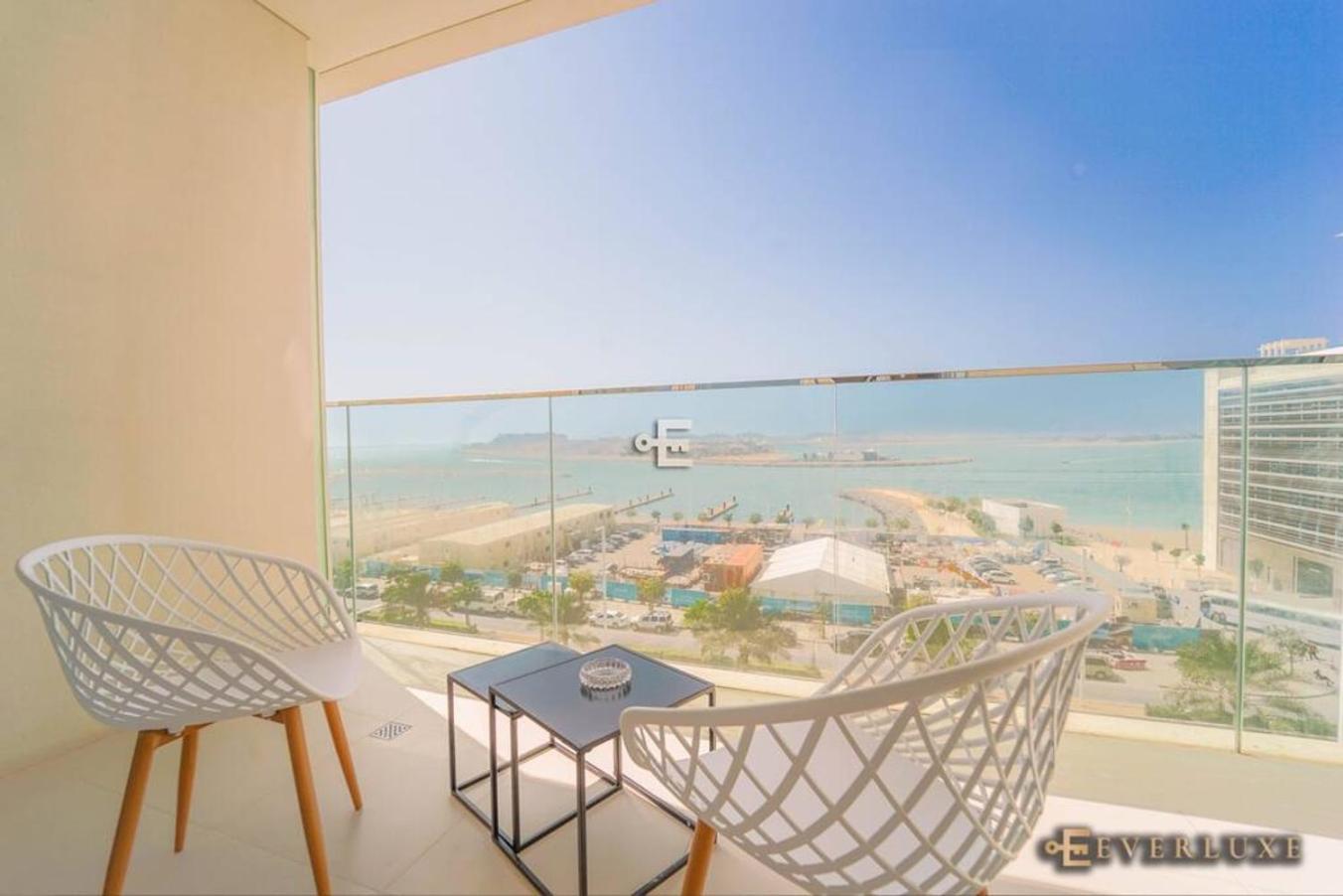 Breathtaking 1 Bed Palm View * Dubaï