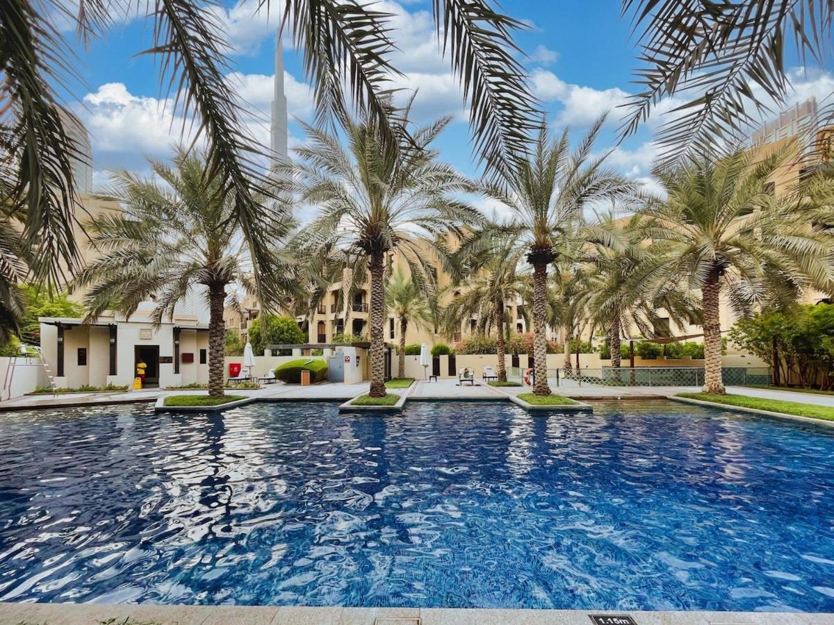 Stylish 2-bedroom In The Heart Of Oldtown Dubaï