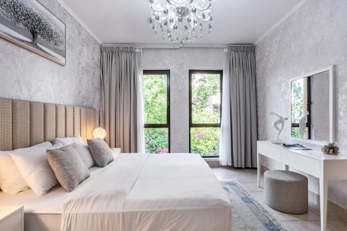 Stylish 2-bedroom In The Heart Of Oldtown