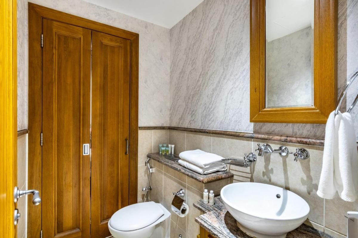 Stylish 2-bedroom In The Heart Of Oldtown Appartement *