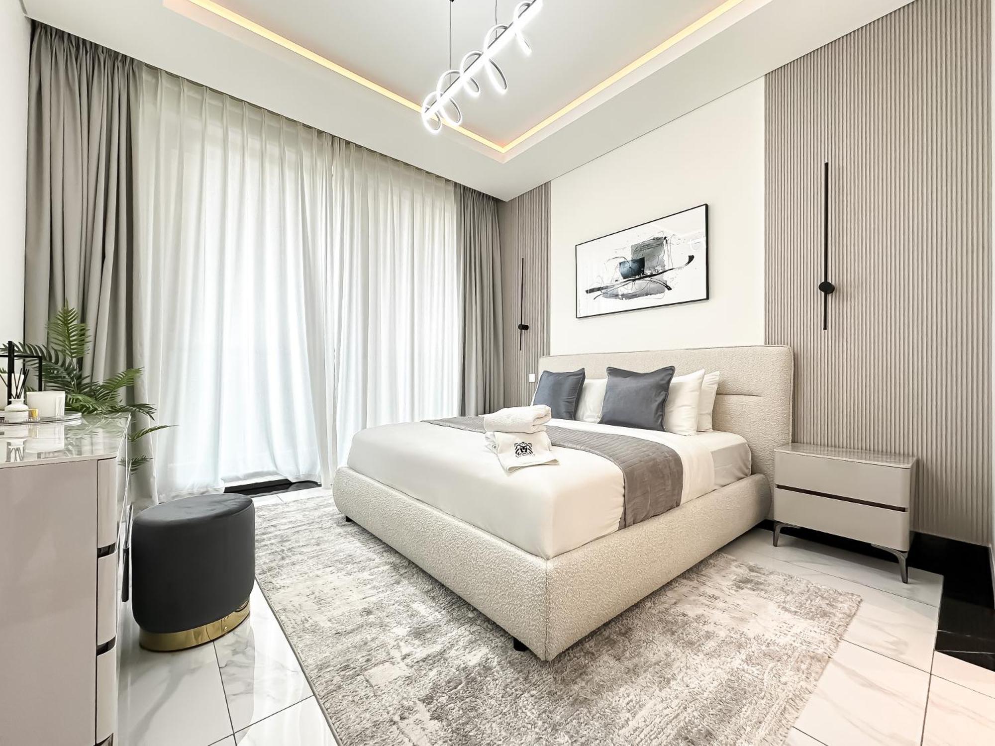 Appartement Trophy-lux 1br Jacuzzi Busbay W Big Balcony Dubaï