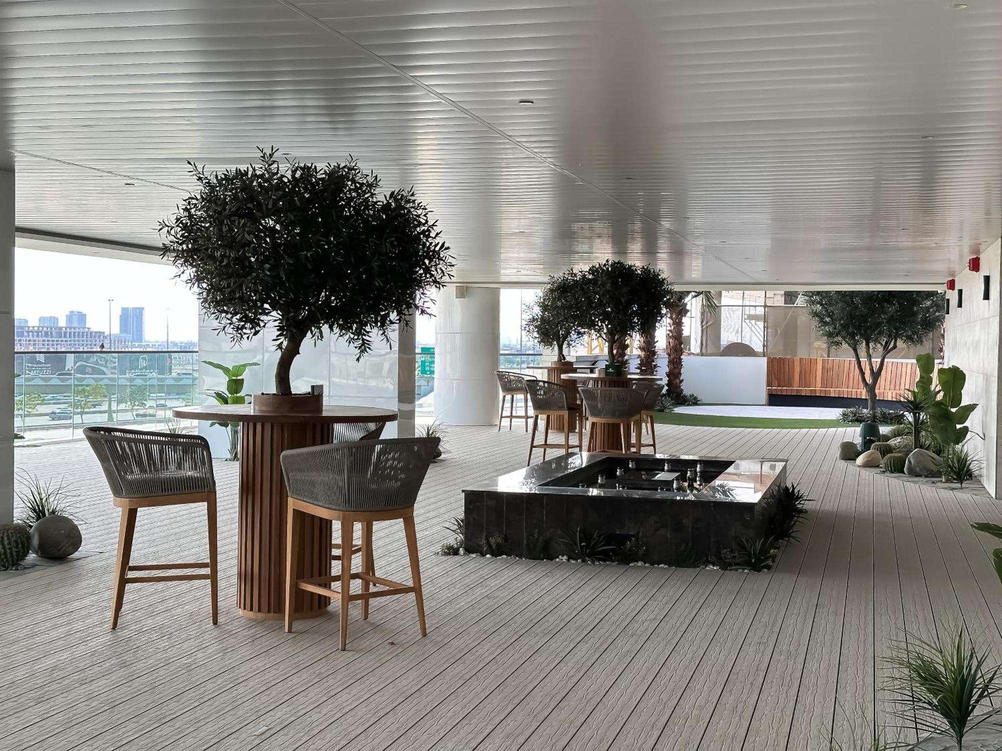 Appartement Trophy-lux 1br Jacuzzi Busbay W Big Balcony