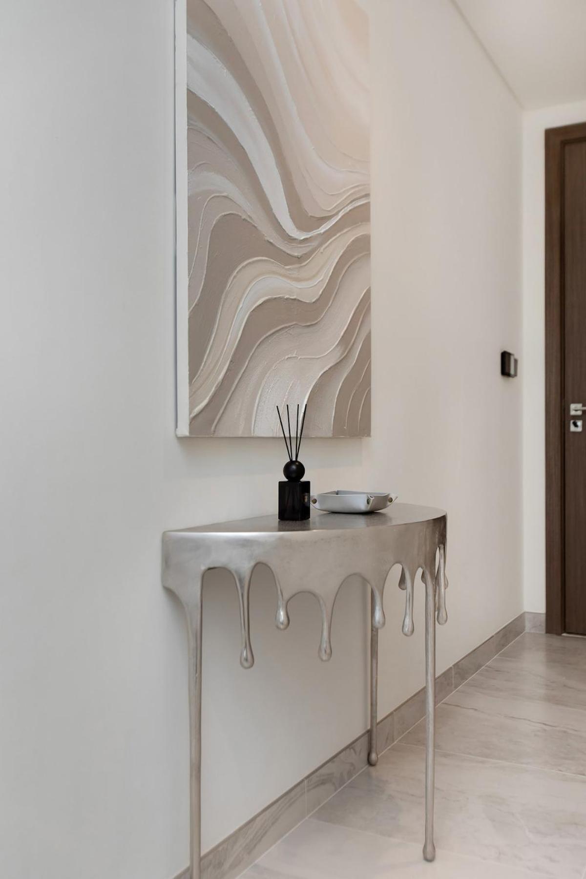 High-rise 1bdr In Business Bay Apartment *