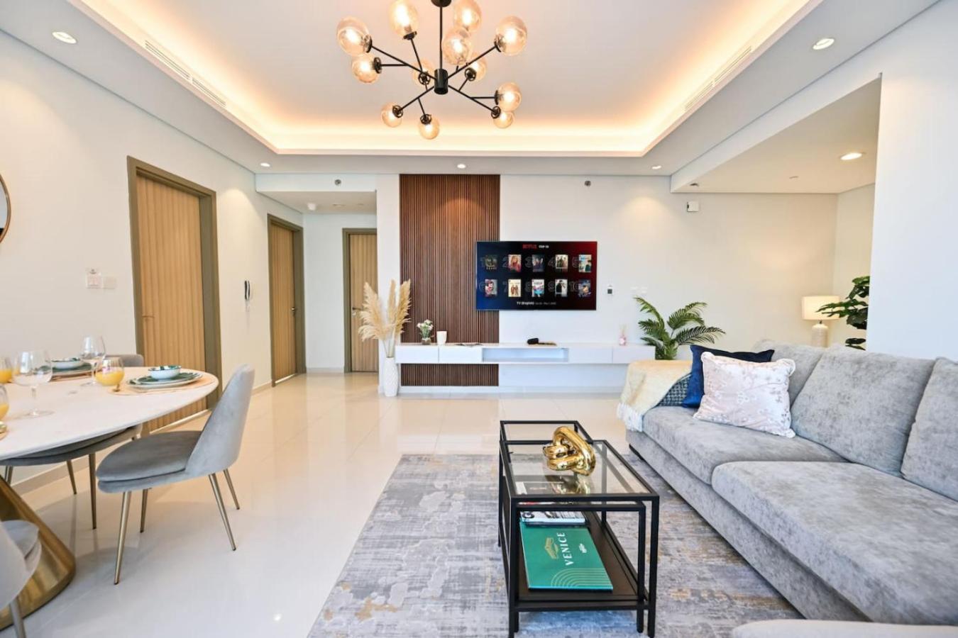 New 2 Bed Sea View With 64th Flr Infinity Pool Burj Khalifa View Dubaï