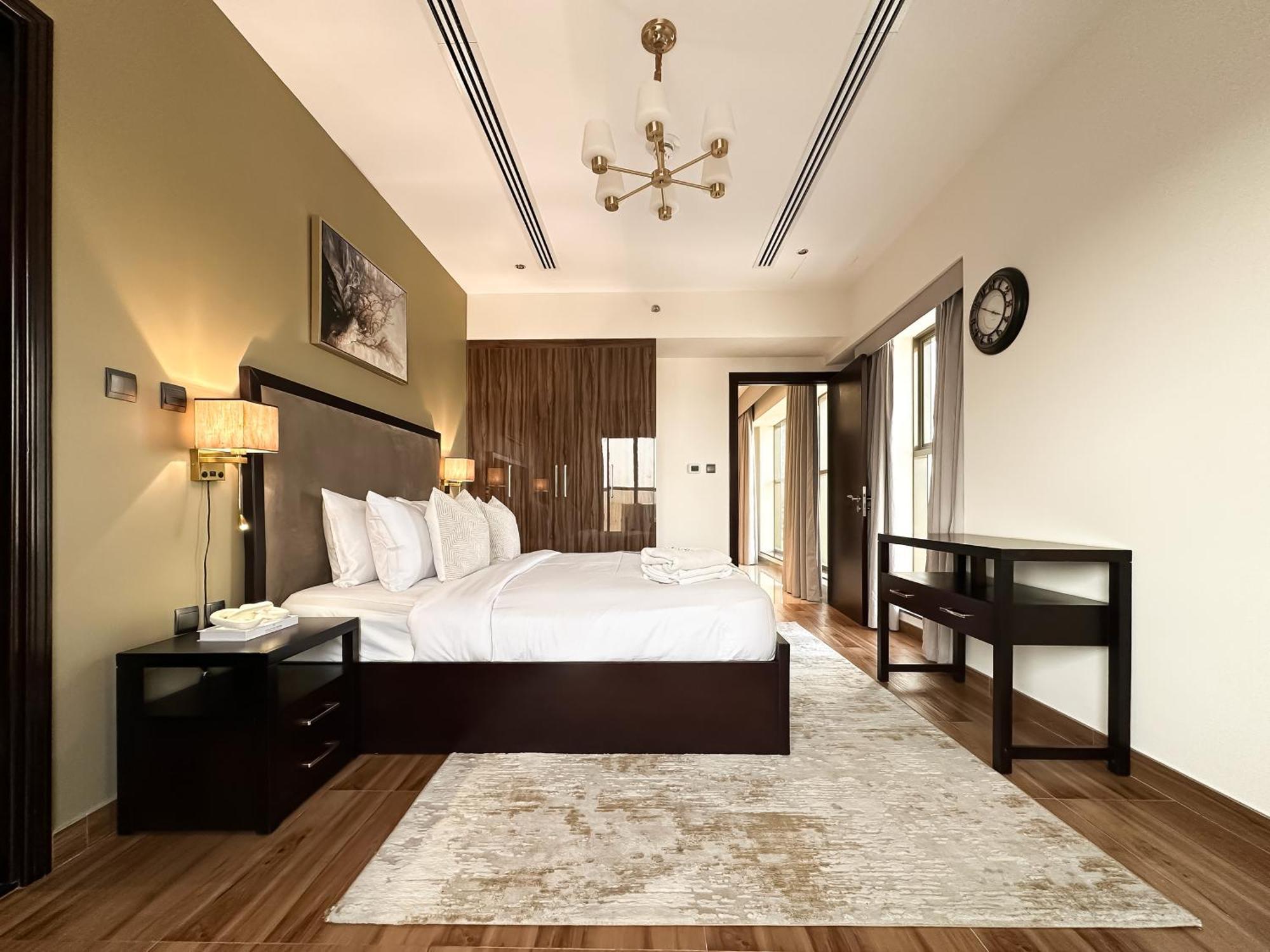 Appartement Trophy-luxury 2bdr In The Heart Of Downtown