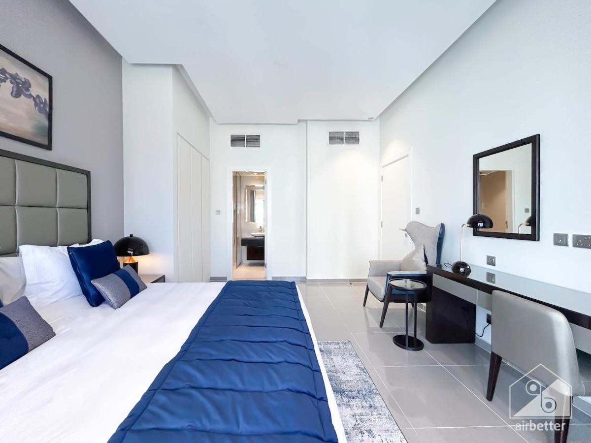 Luxury At Damac Majestine With Balcony & Views Apartamento *