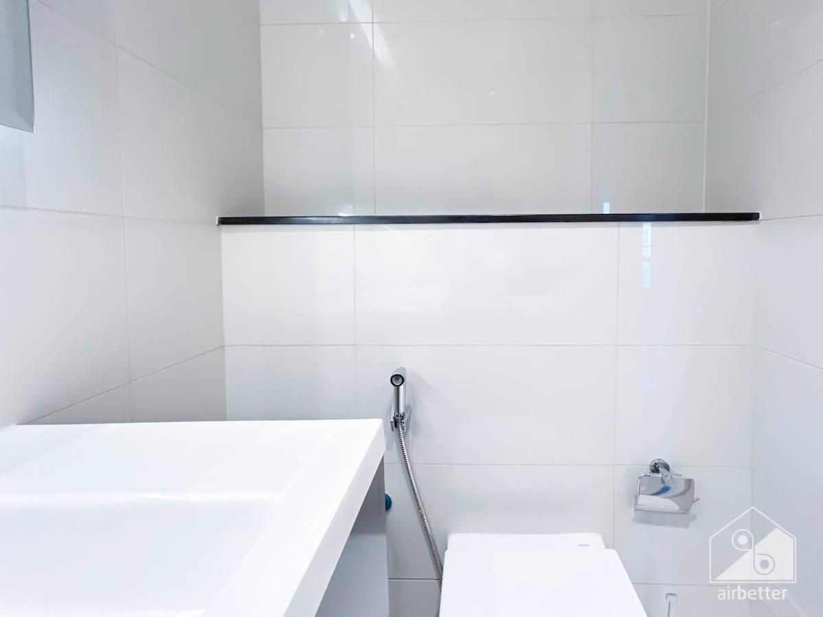 Luxury At Damac Majestine With Balcony & Views Apartamento Dubái