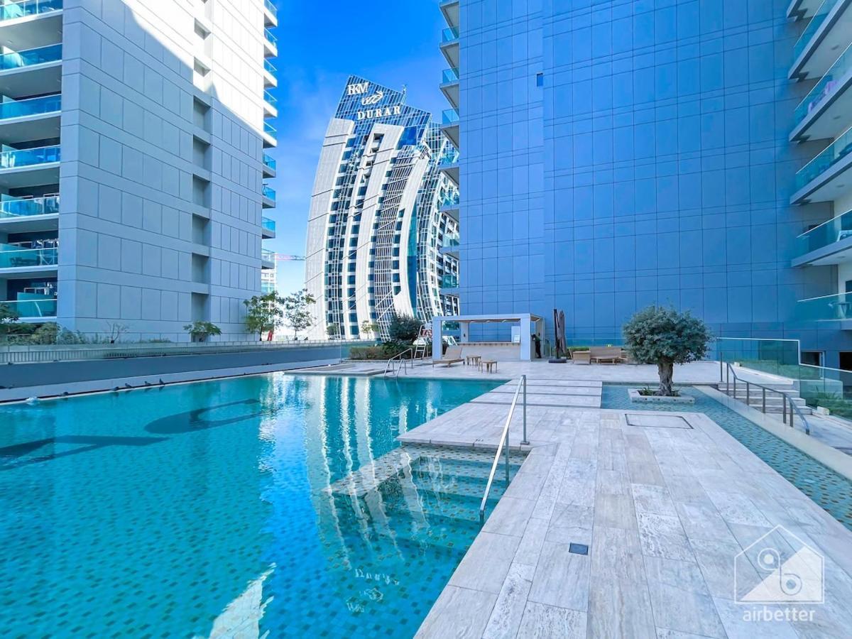 Luxury At Damac Majestine With Balcony & Views Apartamento
