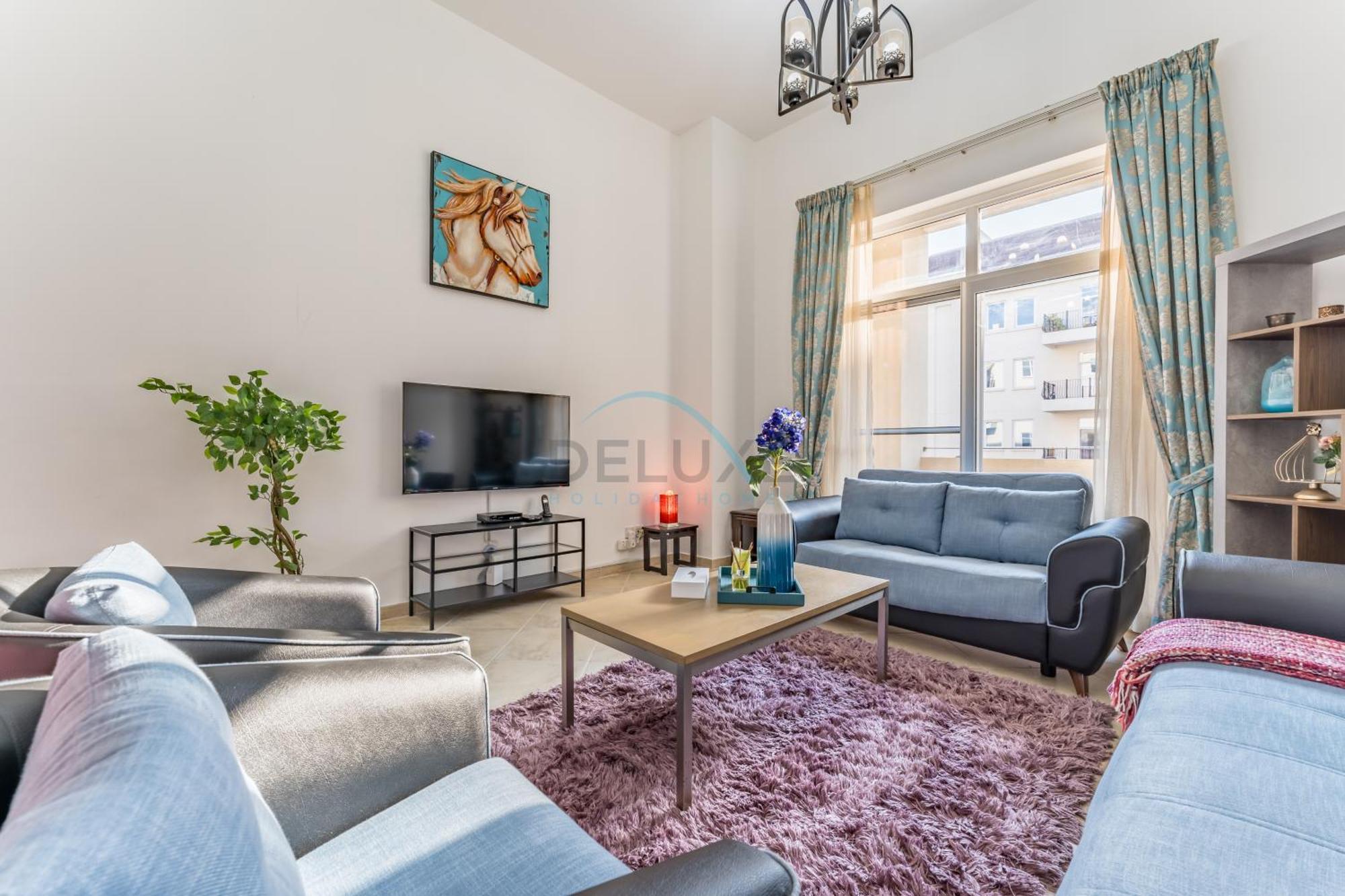 Community View 2br With Private Balcony Near Golf Club, Sherlock House 2, Motor By Deluxe Homes Dubaï
