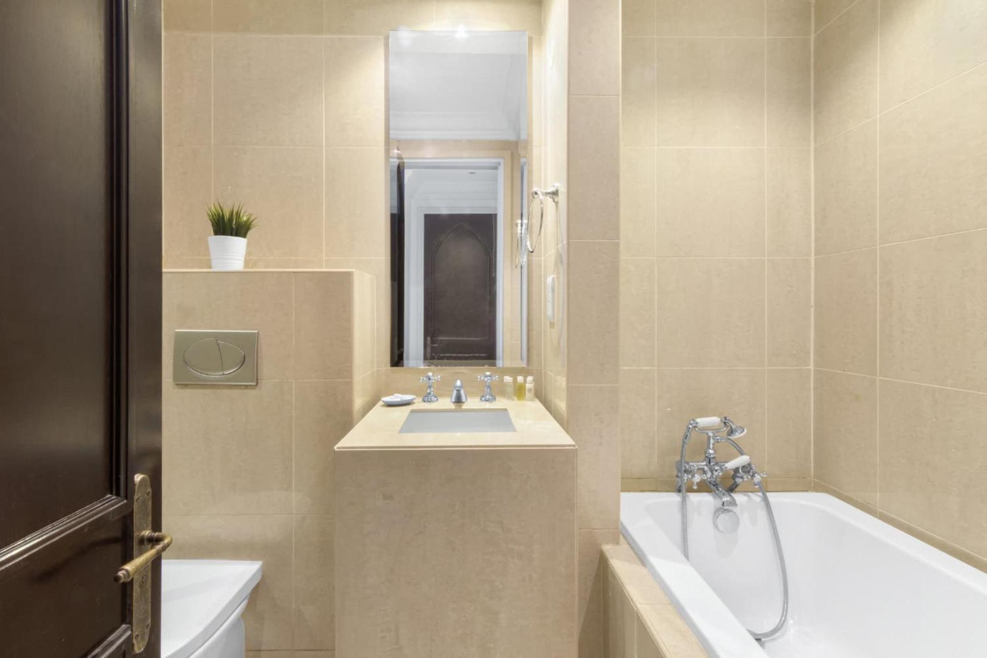 Silkhaus Stunning 1bdr With Access To Souq Al Bahar In Downtown * Dubaï