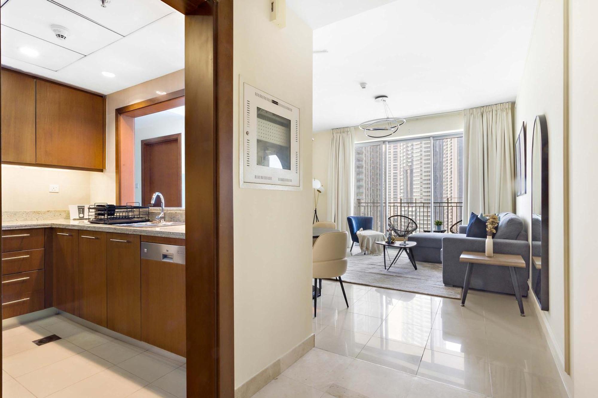 Silkhaus Your 1bdr Away From In Downtown Apartemen *