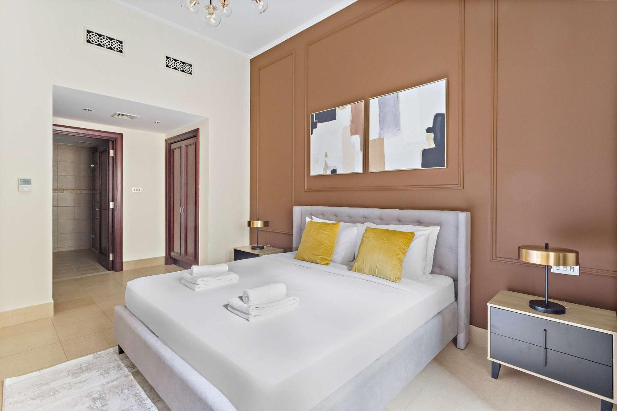 Silkhaus Peaceful 1bdr With Private Garden In Downtown Appartement Dubaï