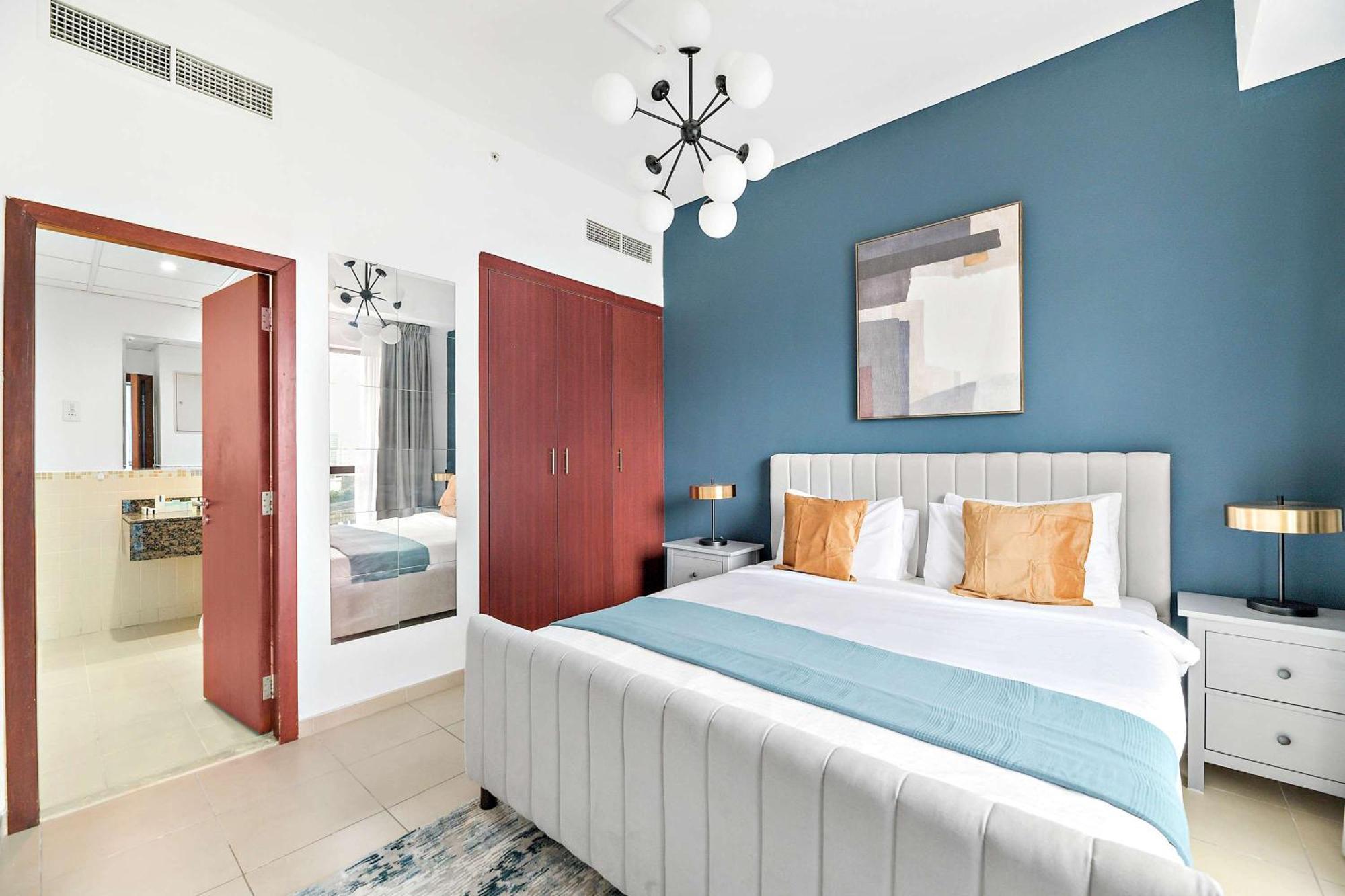 Apartment Silkhaus Just Furnished 1bdr In Jbr Near The
