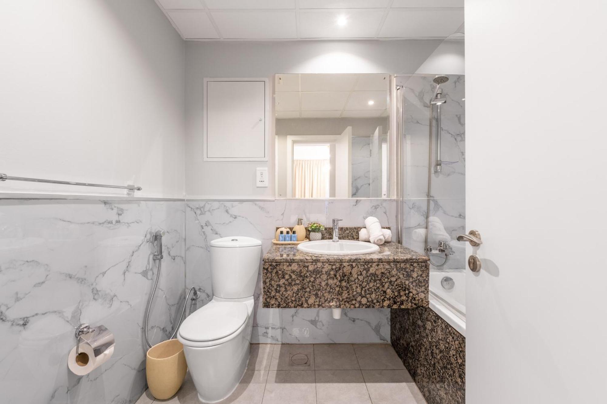 Appartamento Luxury Jbr - Full Sea View - Free 5* Access Dubai