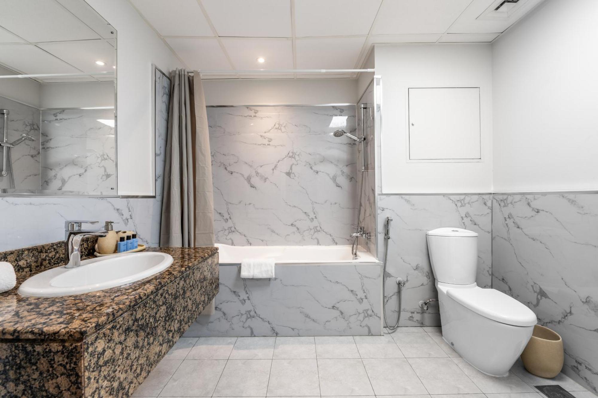 Appartamento Luxury Jbr - Full Sea View - Free 5* Access Dubai