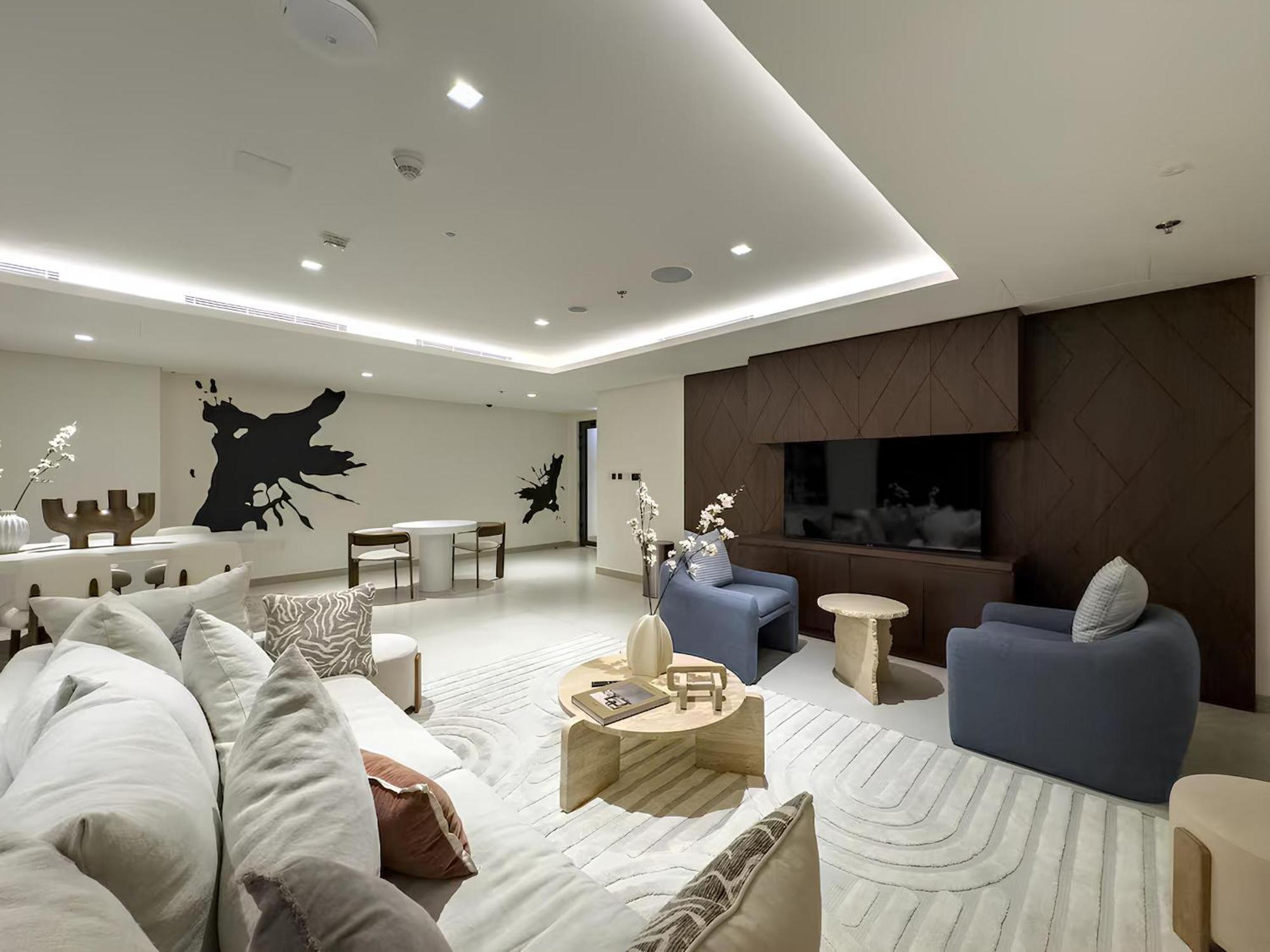 Waterfront 1br With Infinity Pool In Creek Edge T1 Appartement *